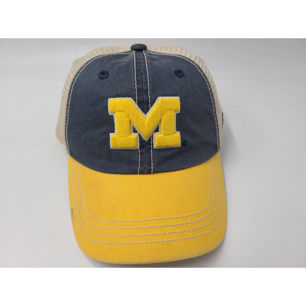 Youth Michigan Wolverines Top of the World Distressed Mesh Snapback Hat Cap NCAA
